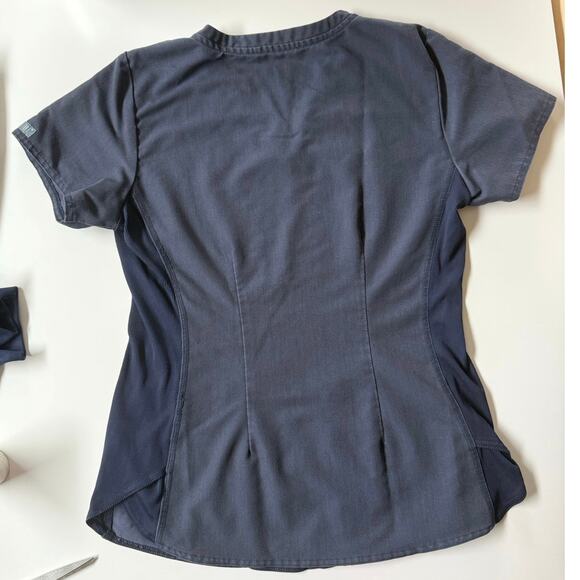 Med Couture Scrub SET V-Neck Top 4 Pockets MC7459 & Jogger Pant 5 Pocket MC7459 - Picture 6 of 8